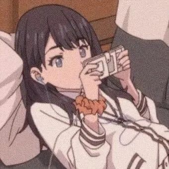 |动漫头像：讨厌演讲 讨厌自我介绍 讨厌回答问题