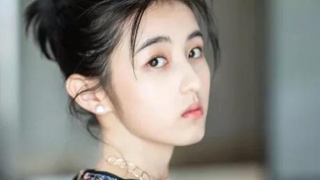 郑秀妍|蒋欣，郑秀妍，孟美岐，被渣女星，张子枫！