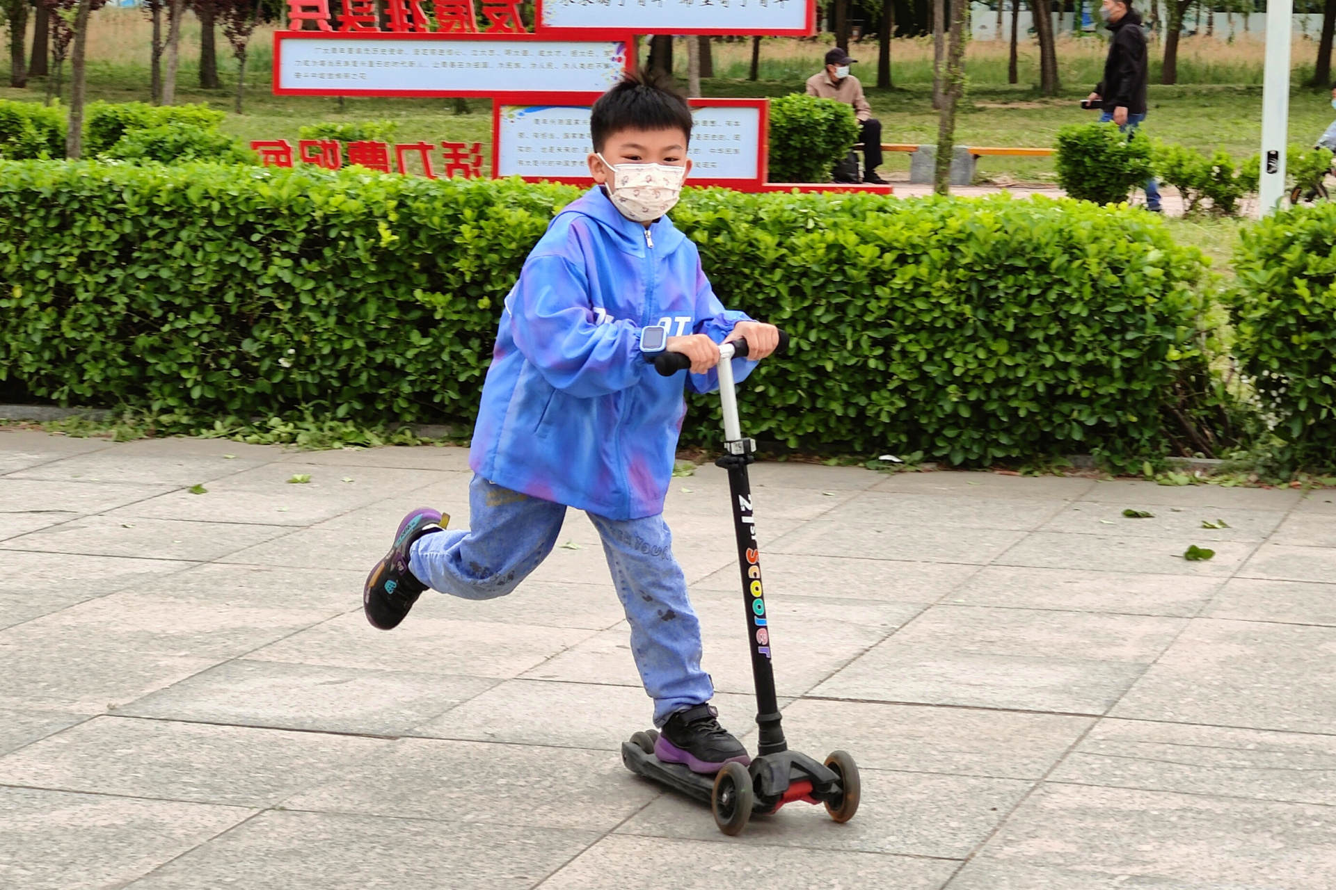 微信|送给娃的生日礼物,聊微信加10重AI定位,360儿童电话手表10X体验