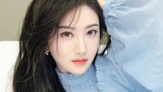 人力资源|?“长期化妆”和“素颜朝天”的4个差距，年纪越大越明显