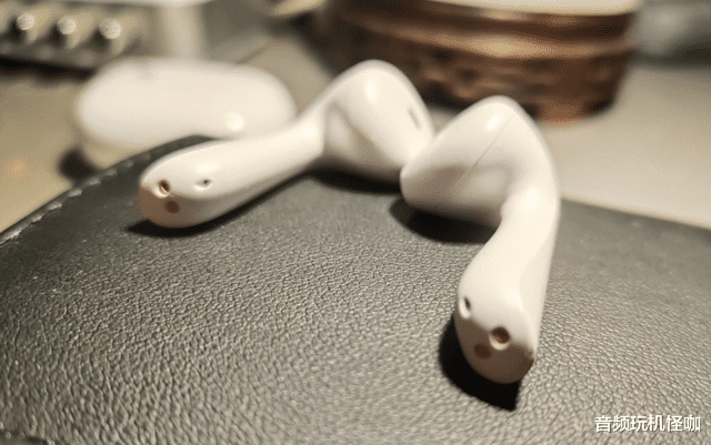 耳机|国产手机的新宠？JEET凭国际设计奖，佩戴舒服，声音不敢恭维