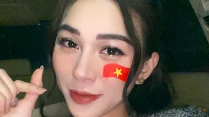 国足|破案了，在中国男足对阵越南中一夜爆红的美女球迷是谁？大有来头