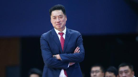 吉林男篮|放水大战？李春江输吉林队目的曝光：欲避开辽篮浙江，欺负老东家
