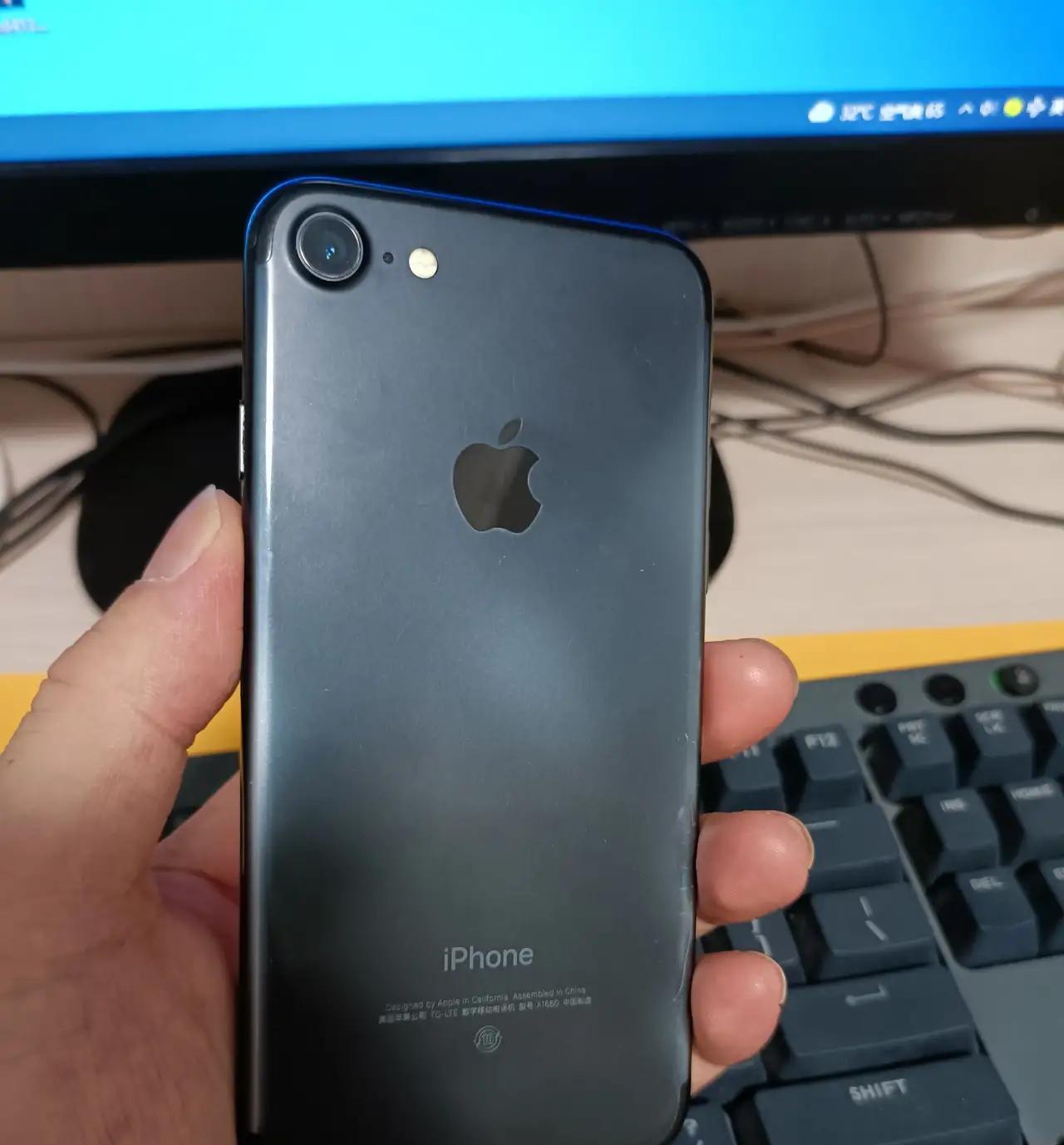 手机行业|有点佩服我自己,一千多的手机竟然悄悄地取代了五千多的手机