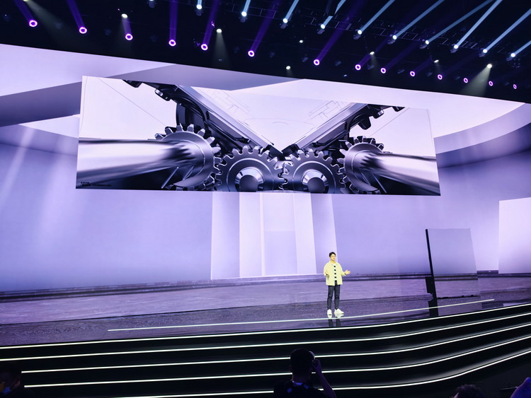 安卓|如何做好折叠屏?三星再一次对业界“降维打击”