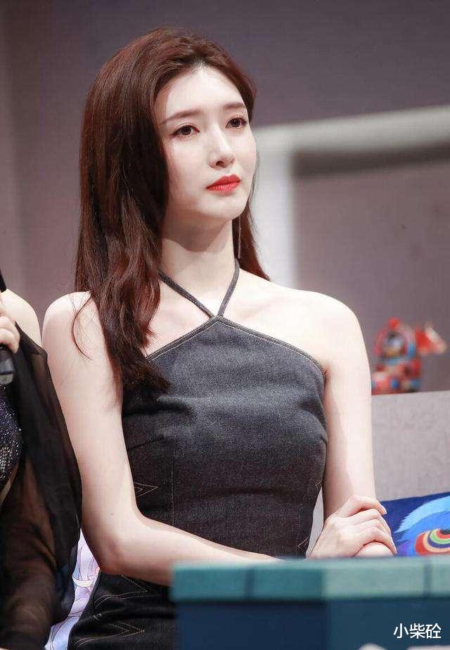 江疏影|“大长腿女神”的瓜!她不该被漫画戏耍