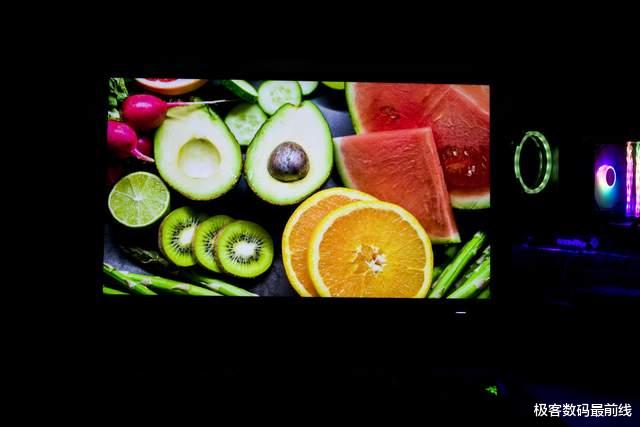 显示器|一次没回头的4K体验,微星Summit MS321UP真值这个价吗?