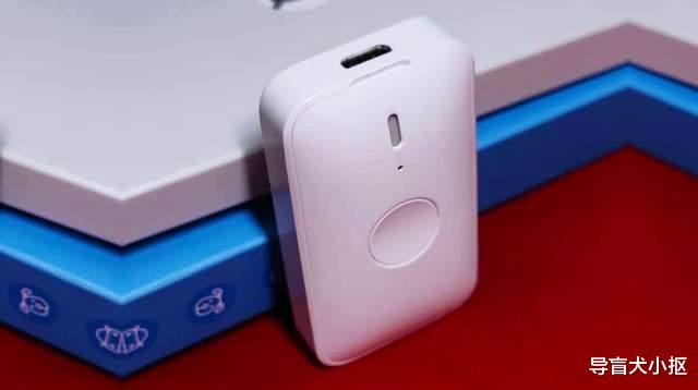 键盘|没有屏幕键盘照常用，这款小巧的学生电话，一键开启的功能很实用