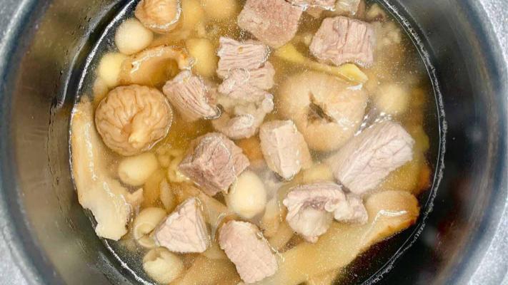 脾胃|秋天一碗汤，身体更健康，内行人经常喝这汤，补足营养，平安度秋