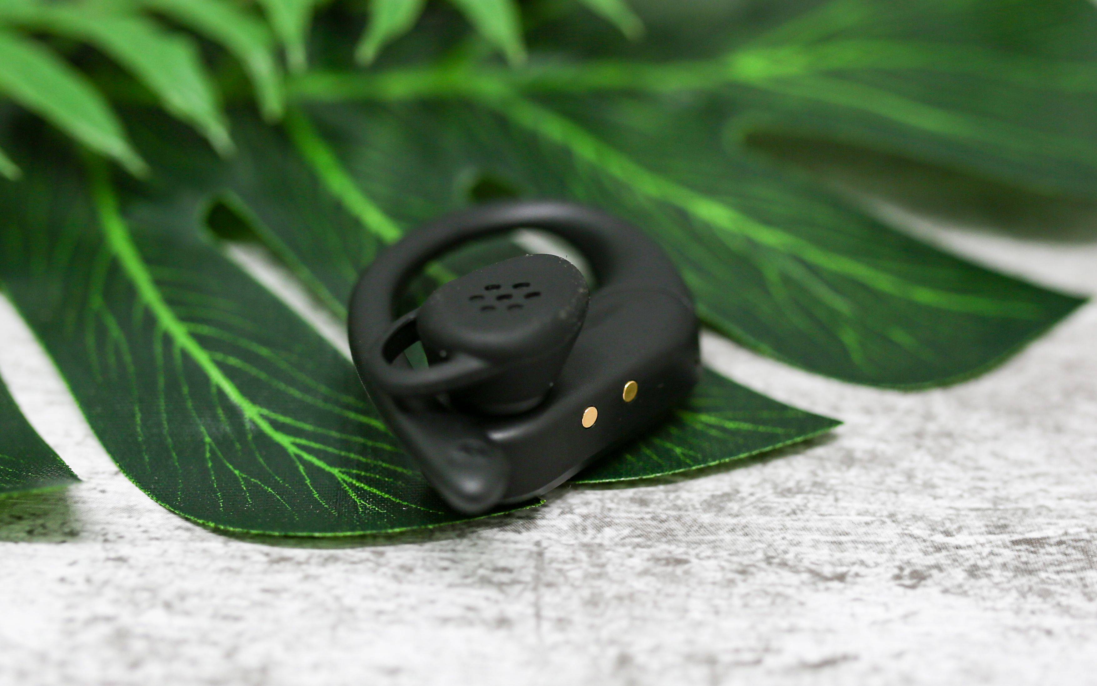 华为|新型骨传导耳机,佩戴舒适续航持久,BoneBuds X1运动听歌两不误