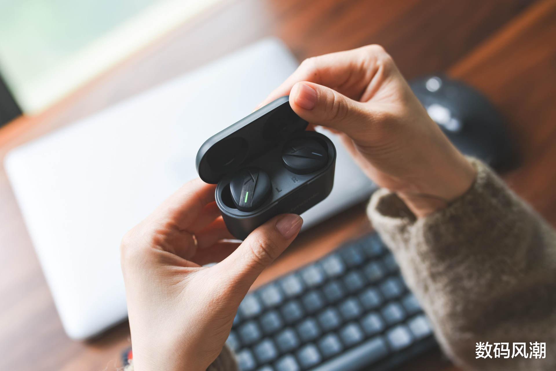 耳机|终究憋出大招，拜雅FREE BYRD：虽迟但到，烧友表示刚刚好