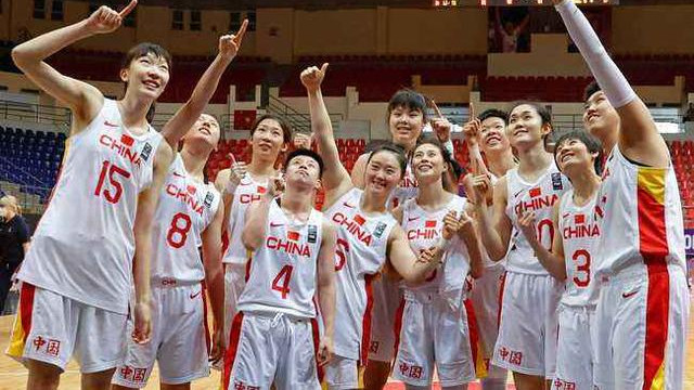|中国女篮4人阳性有变，六大女篮国手表态，恭喜郑薇