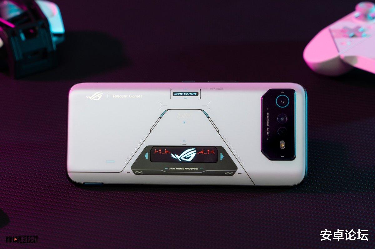 |高颜值高性能的新款游戏手机，腾讯ROG游戏手机6 Pro评测