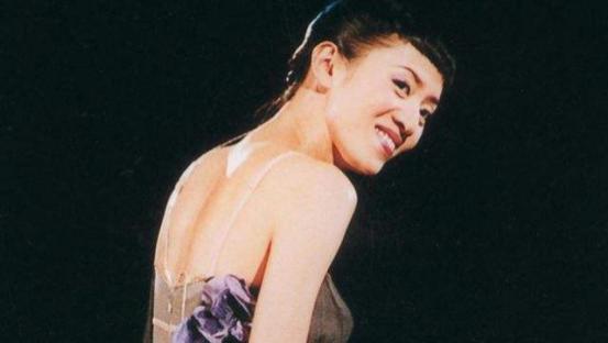 梅艳芳|时光中的记忆，看香港华星唱片的“最佳十星”