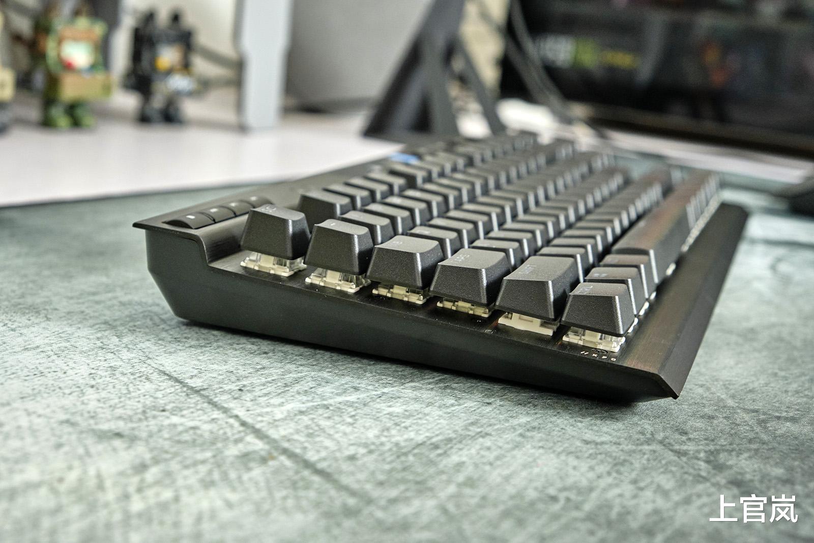 美商海盗船|硬核电竞唯快不破，美商海盗船K70 RGB TKL OPX光轴机械键盘