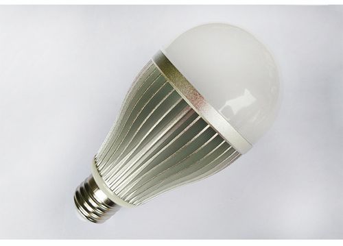 5g芯片|LED灯省电还是耗电?为何许多家庭都选择LED灯,看完你就懂了