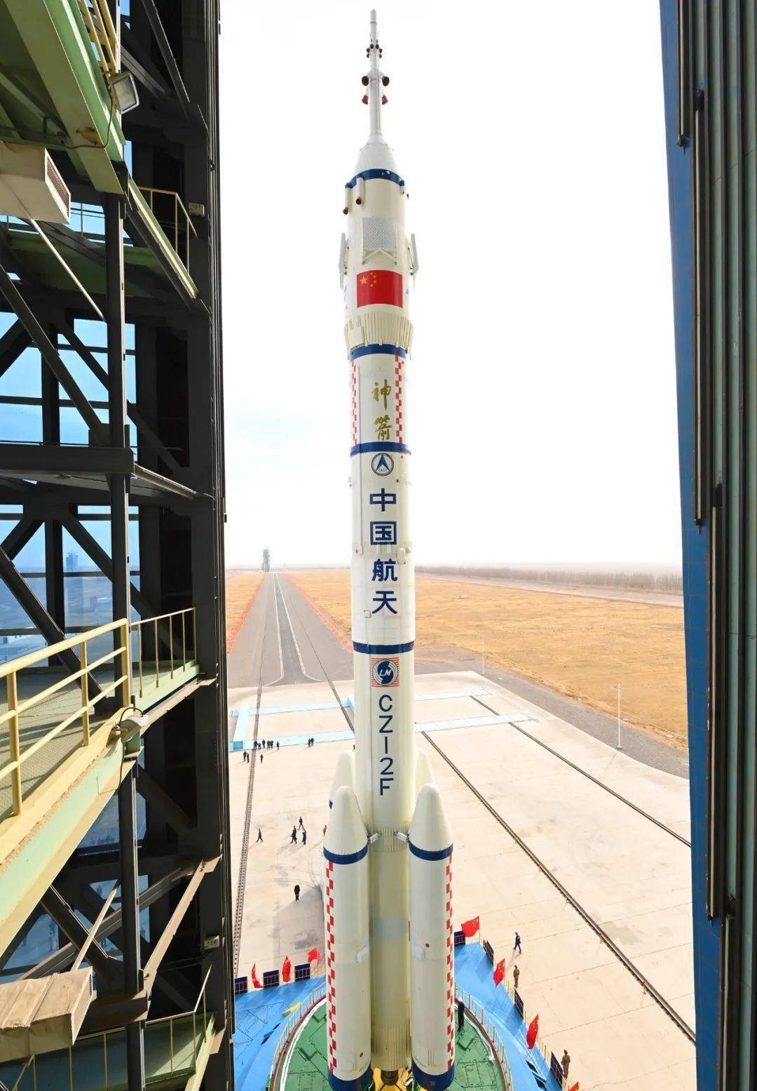 神舟十五号发射成功且打破传统, 分析: 神舟十六号或由第三棒接力