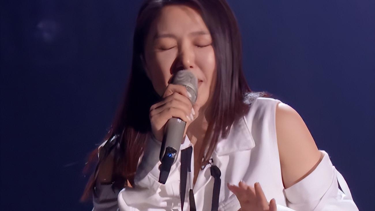 姐姐|《浪姐3》全网热度空降第一，8位姐姐首秀惊艳，于文文太拽惹争议