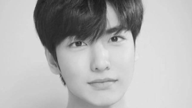 24岁韩星李智汉在梨泰院遇难, 友人曝丧礼细节, 最后动态让人心痛