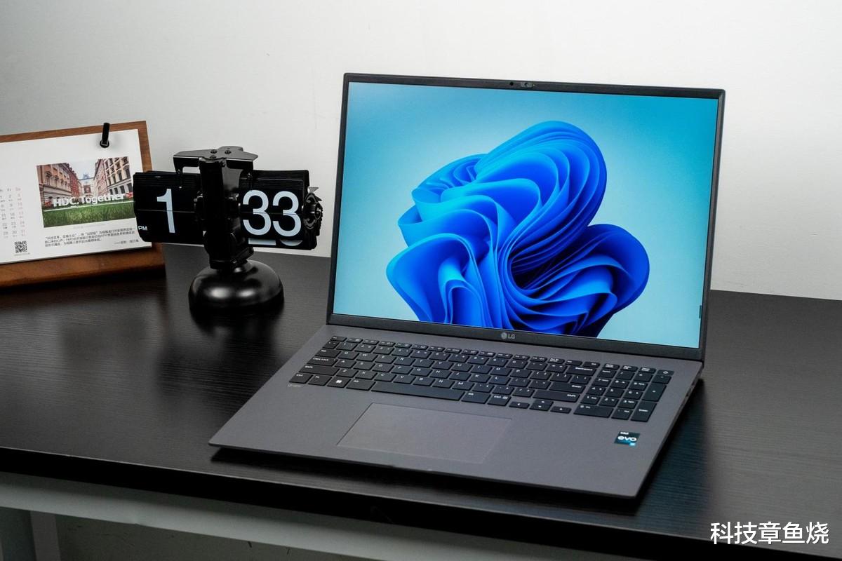 三星手机|程序员都爱不释手的办公组合,LG gram 17体验