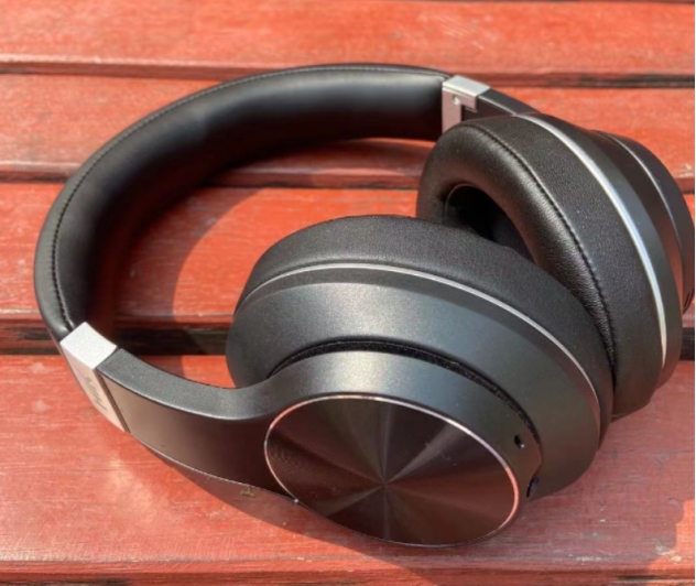 小米科技|立体声耳机品牌有哪些,有些头戴耳机拥有多点配对的功能