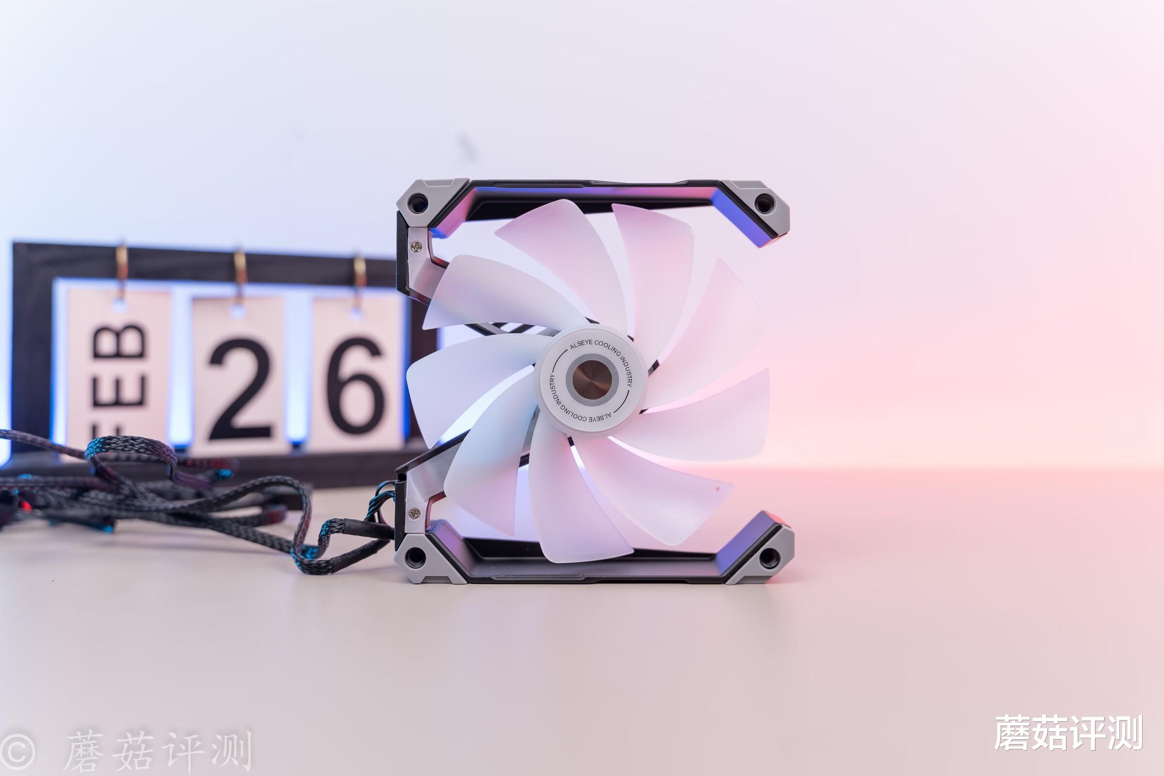 机箱|小巧精致，性价比高、5600X搭配RX6750XT的装机之旅