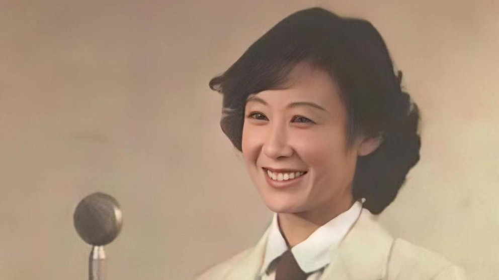 苏小明|《军港之夜》苏小明：23岁成名，28岁远走法国，如今她怎样了？