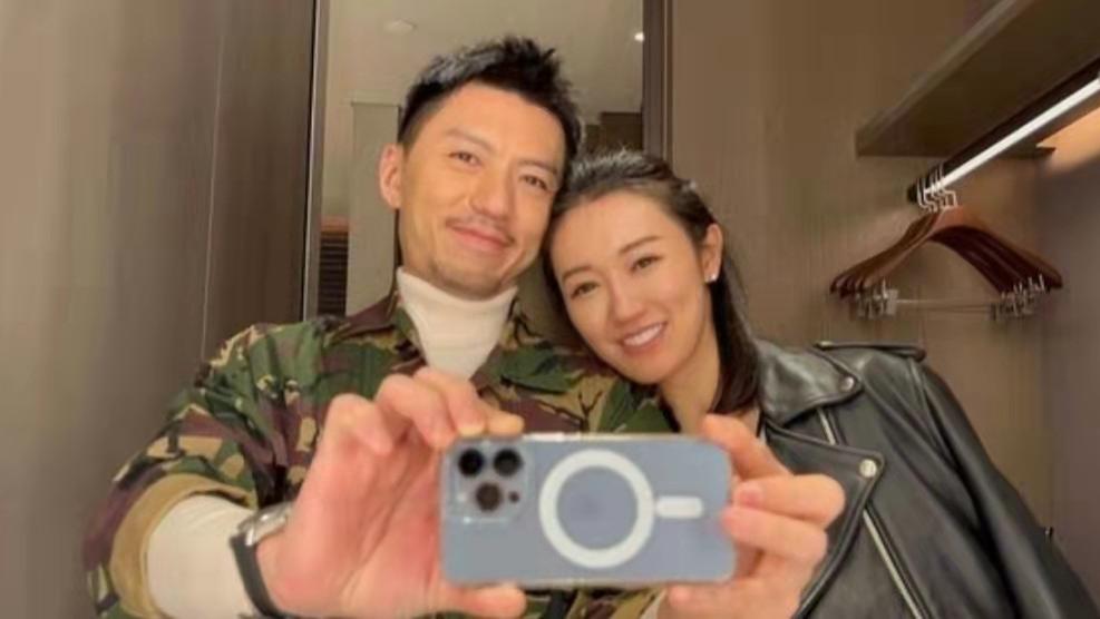 袁伟豪|曾被嘲软饭男！TVB人气男星公开谈富贵小花太太：做弱者都挺舒服的