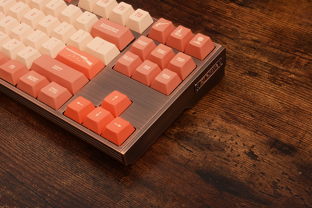 官宣|用这把键盘玩荒野大镖客是不是更带感？睿匠R87牛仔版