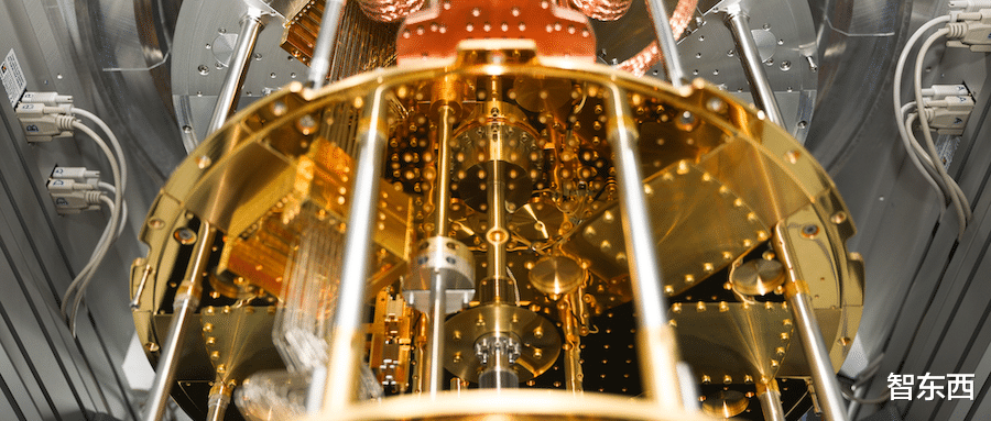 量子计算机|百度首个超导量子计算机发布，搭载10量子比特，秀软硬一体解决方案