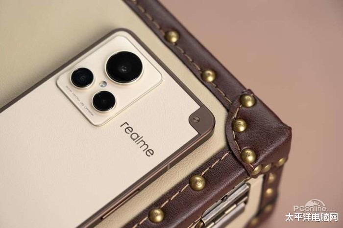 一加科技|偏爱直角边框设计的手机？这里肯定有你的心头好