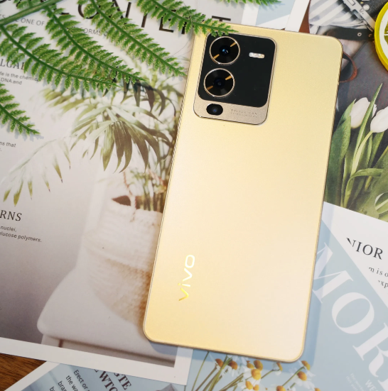 vivo|适合打工人使用的3款手机，性能强悍“体验极佳”，关键价格不贵