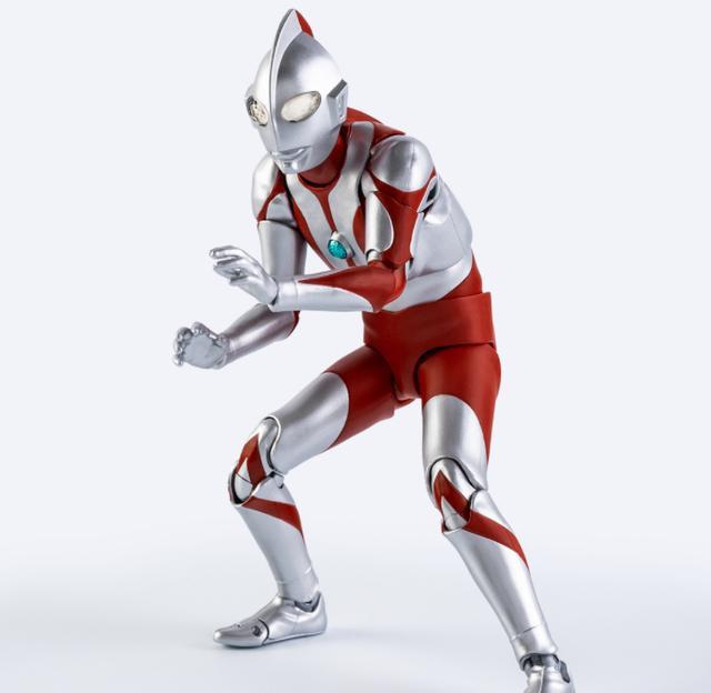 初代奥特曼|初代奥特曼真骨雕玩具官博实物雄壮而又健美的初代曼哥哥