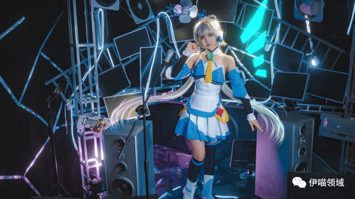 |cos：洛天依v3公式服-9P@蟹子kaniko_AROHA