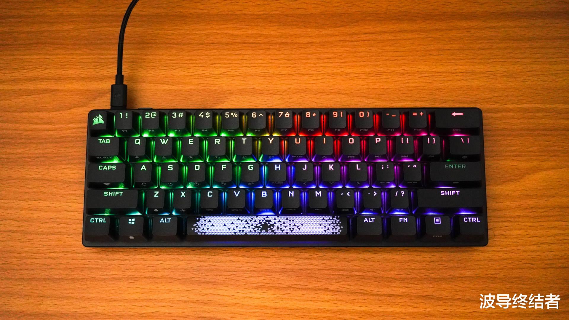 iPhone14|小而强悍，全能三模 - 海盗船 K70 Pro Mini 无线版