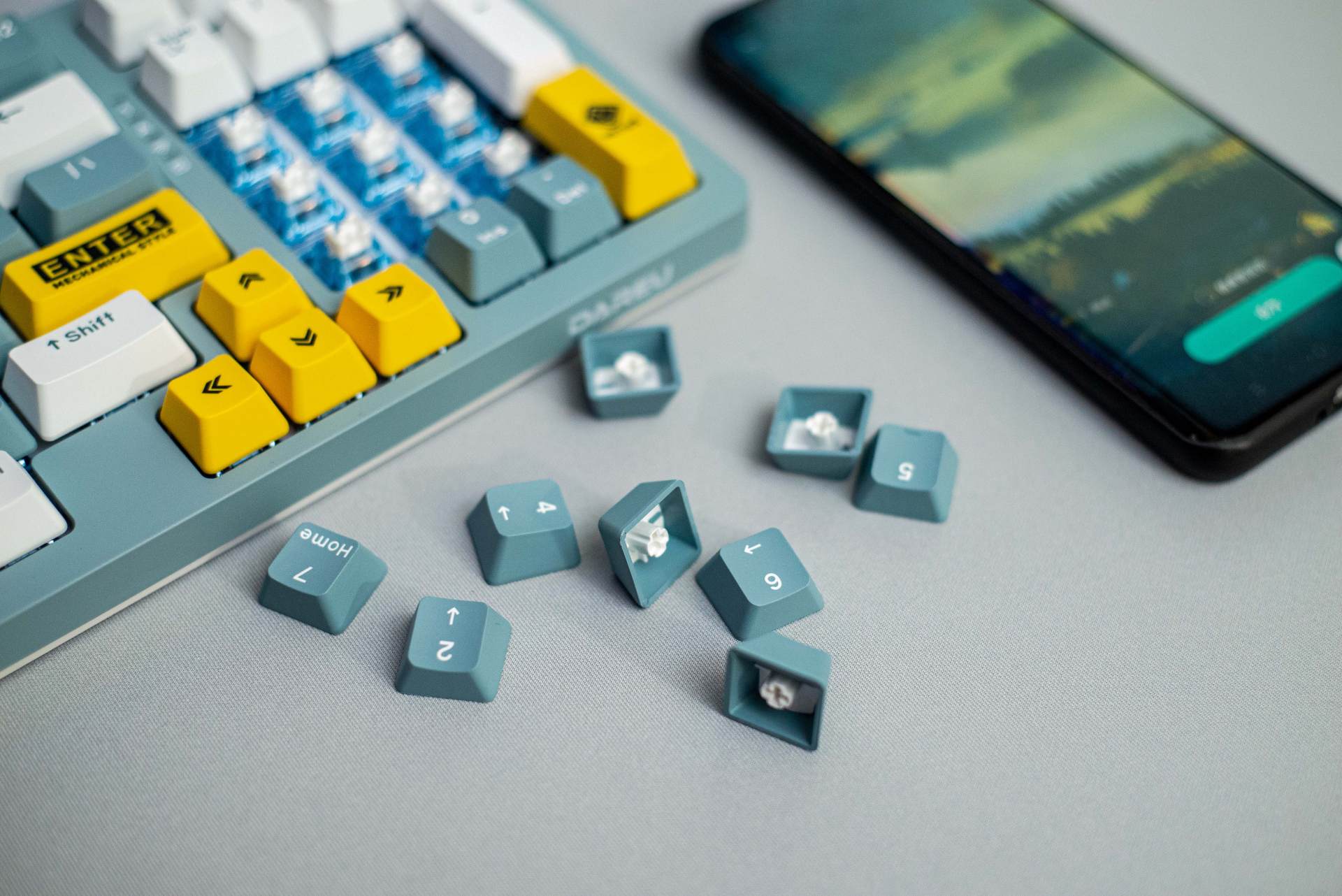 达尔优|量产机械键盘天花板？且让我来盘一盘｜达尔优 A98 机械键盘体验分享