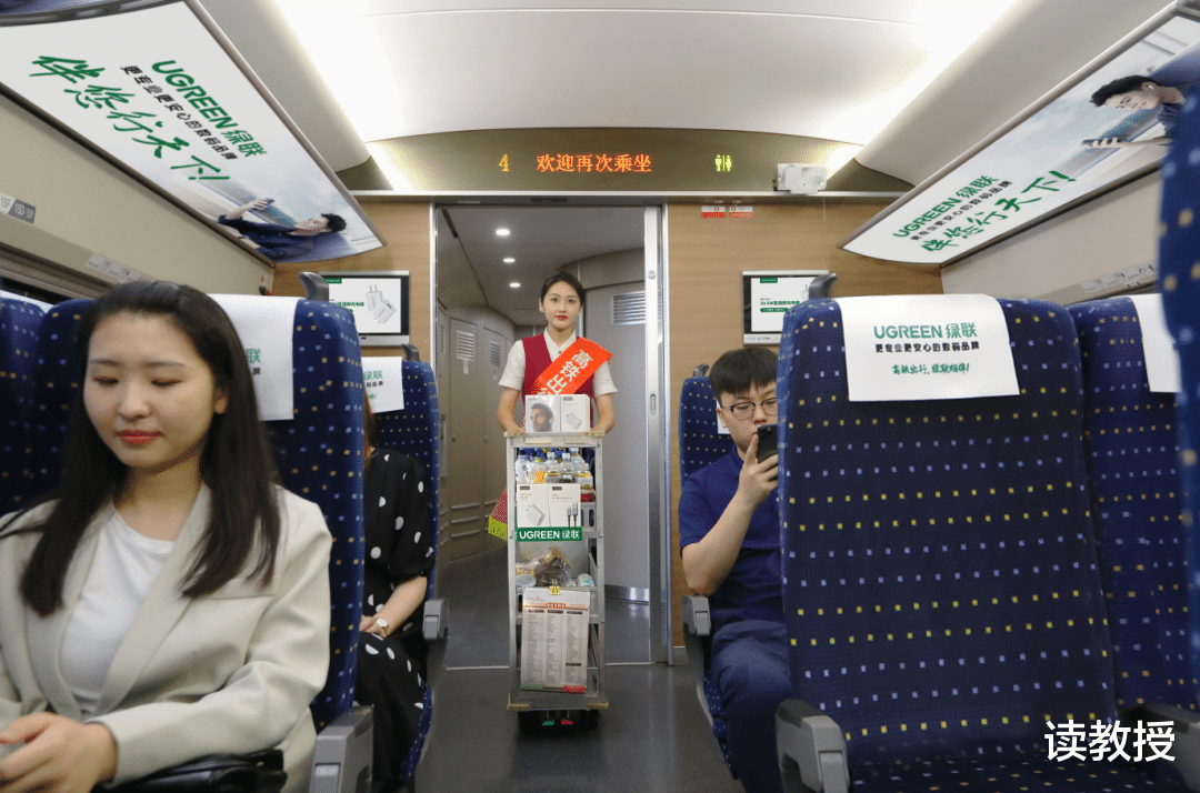 数据线|深圳又一个3C品牌要上市：卖数据线起家年入34亿元，获苹果、华为加持