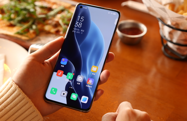 excel|2K屏和1080P屏使用区别很大吗?Find X5 Pro用户告诉你谁更好用