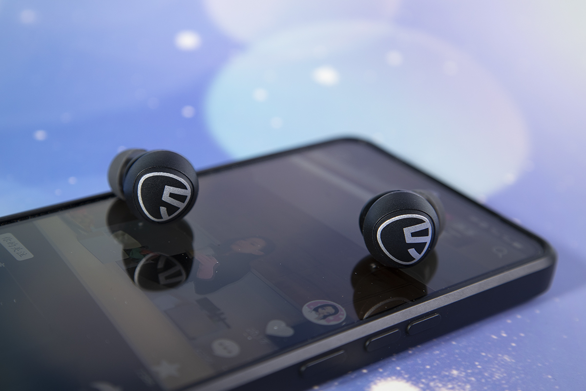 电池|小巧更入耳,618再购泥炭mini Pro蓝牙耳机