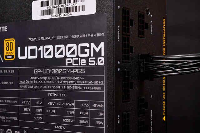 显卡|原生支持PCIE-5.0显卡,技嘉UD1000GM PG5金牌电源评测
