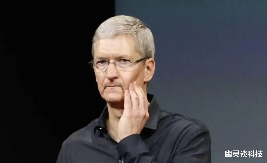 苹果|刚要吃饭,苹果在科技圈扔下了一颗“重磅炸弹”,苹果终于扛不住了?