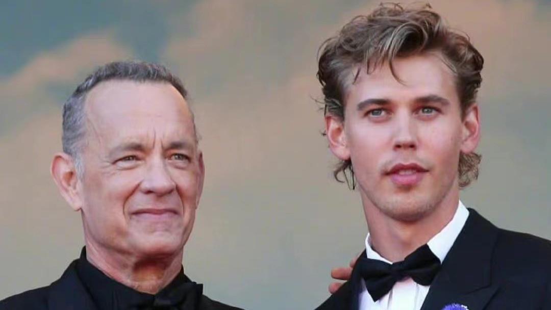 猫王|《猫王》首映大受欢迎！65岁汤姆汉克斯瘦了，奥斯汀拥吻超模女友