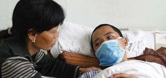 浏览器|11年前，卖肾换手机的少年王刚，现在怎样