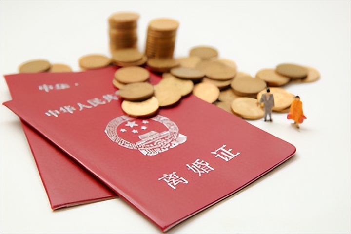 配合老公的小三让老公出轨, 是她做过最正确的事