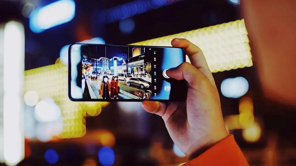 VMware|酷安疯传的官版相机包，对小米11Ultra相机性能有多大提升？