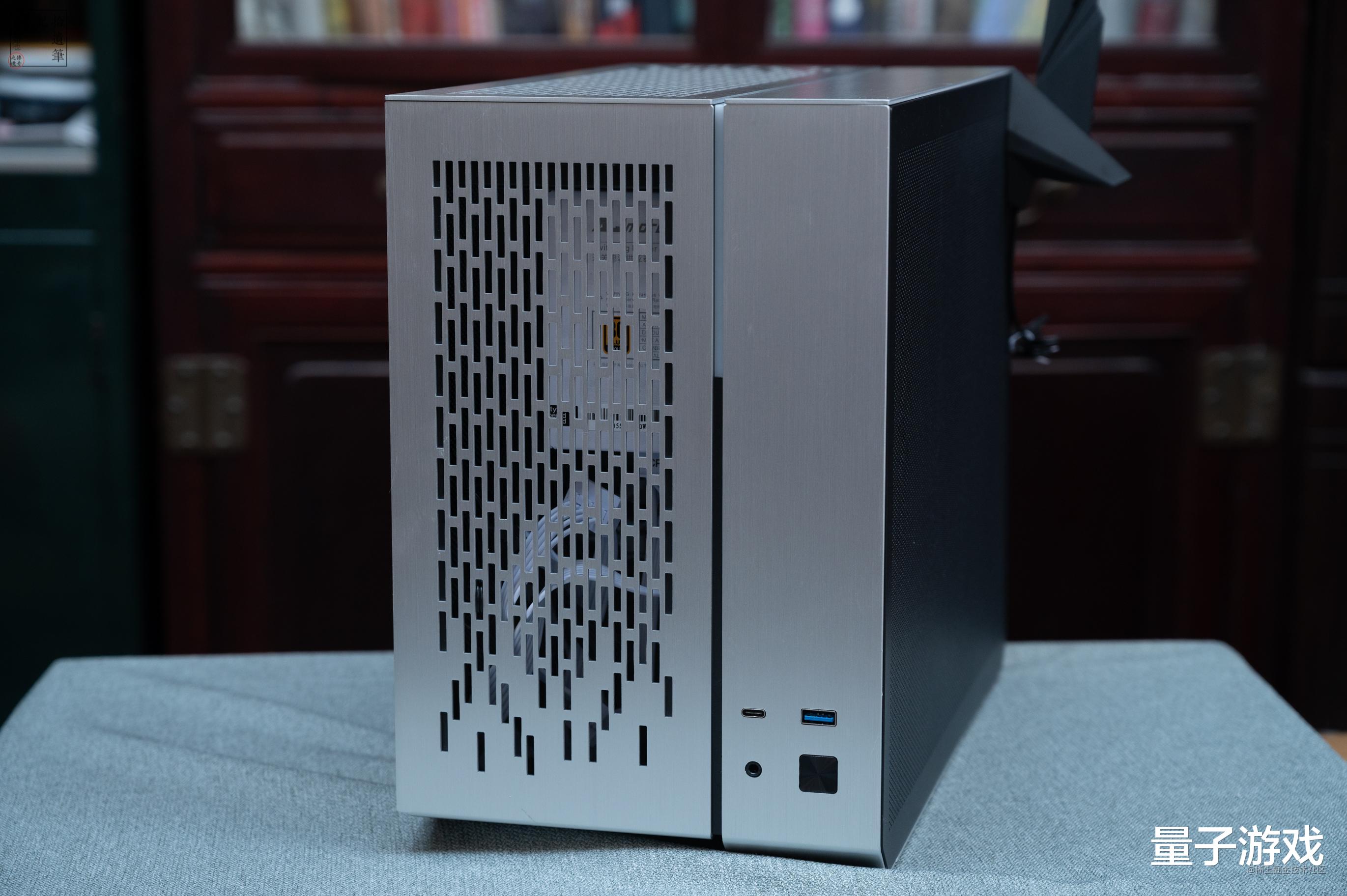 格力电器|匹敌ITX尺寸的MATX机箱，配上耐用的SFX电源，轻松装个精悍的小主机