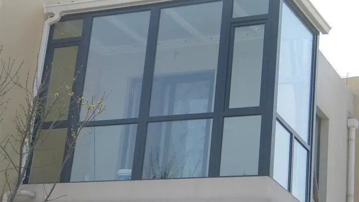 我家刚买的铝合金门窗，老师傅就催我赶紧换，听完才知道买错了！