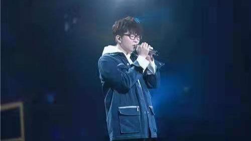 毛不易|“业余巨星”毛不易：用才华战胜了资本，他的歌温暖了太多人