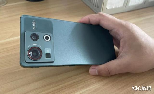 三星|3299入手了努比亚Z40S Pro,重度使用半个月,说说选择建议