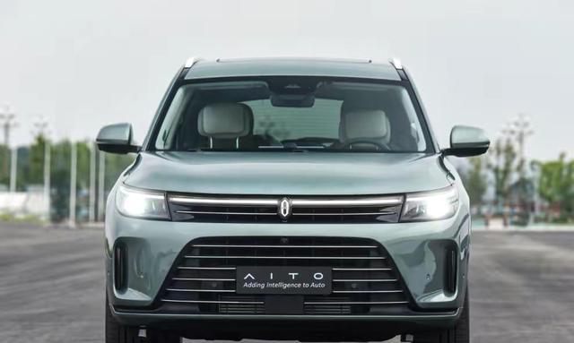 iqoo|预售4小时订单破3万,卖到35万的华为问界M7,真的有那么火?